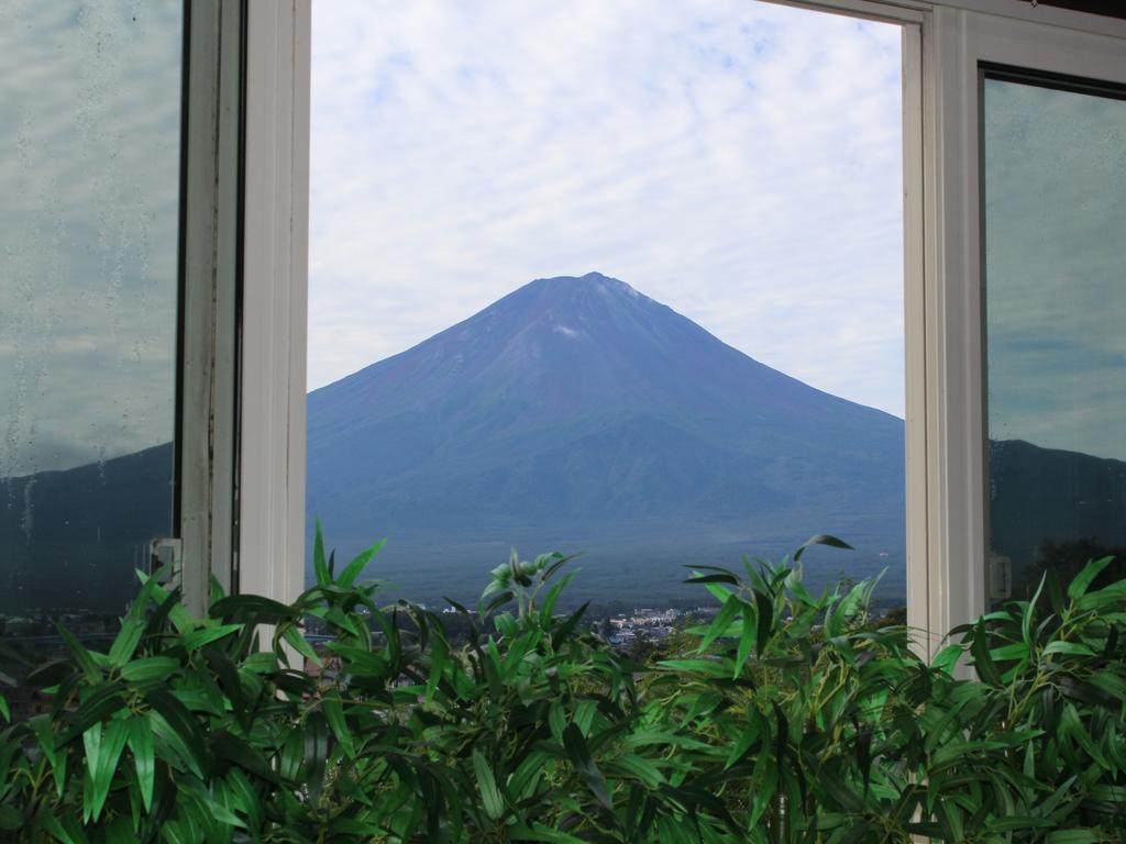 Отель Fujikawaguchiko Crescendo Экстерьер фото