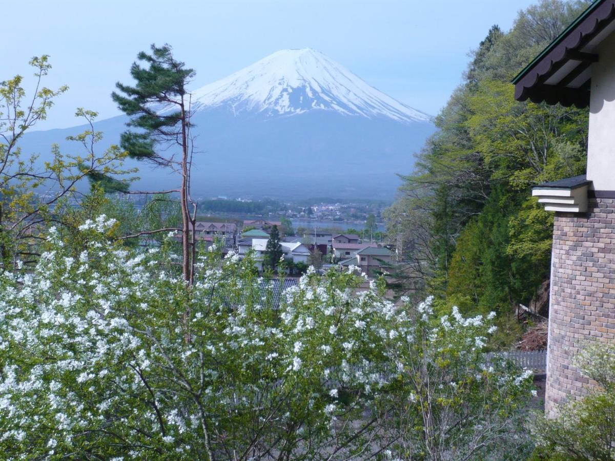 Отель Fujikawaguchiko Crescendo Экстерьер фото